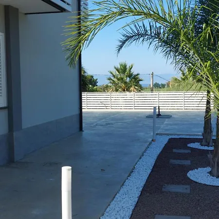 Grancara House 3* Pannaconi