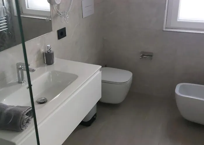 Grancara House Alojamento de Acomodação e Pequeno-almoço Pannaconi